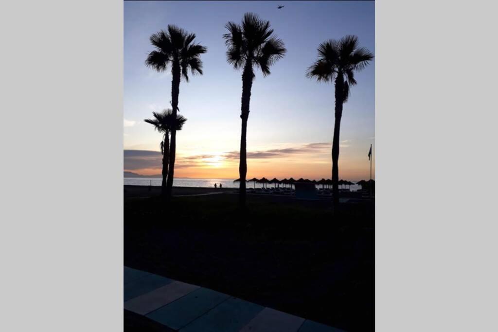 Appartement Calmahouse Carihuela à Torremolinos Extérieur photo